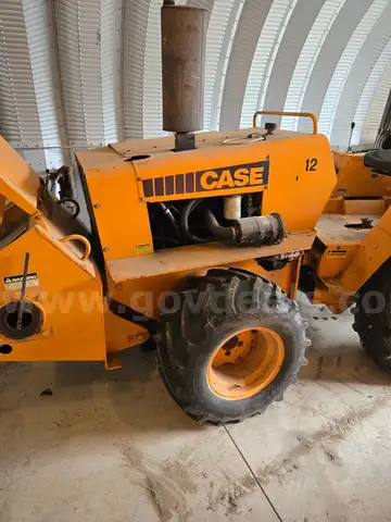 1981 Case DH4 Trencher