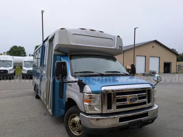 2015 Ford Econoline