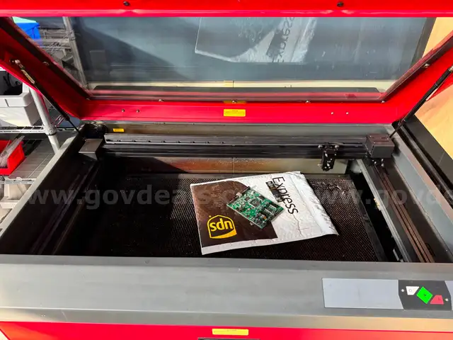 Universal Laser Systems