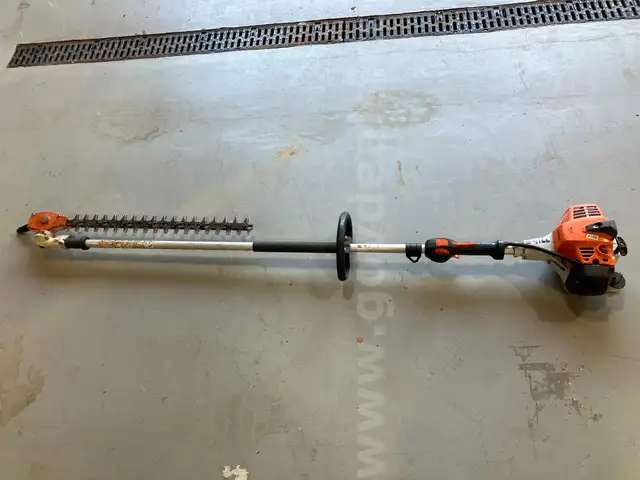 2017 Stihl Hedge Trimmer (ID #4166)