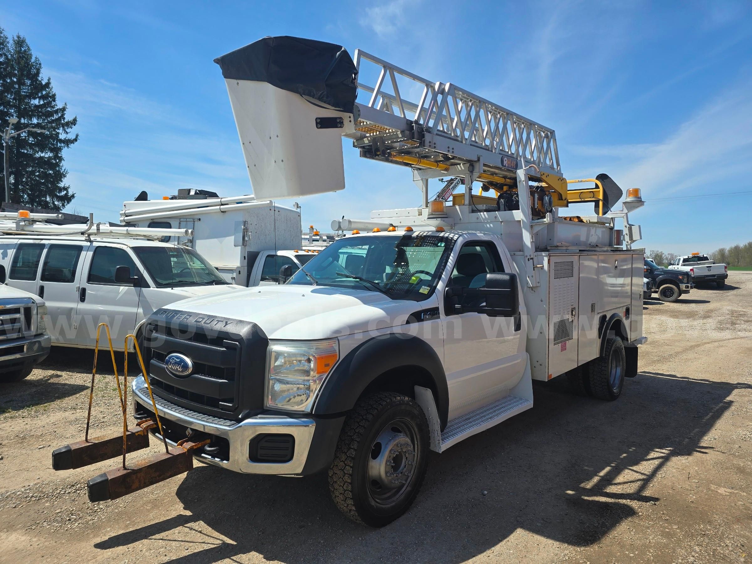 Photo of a 2011 Ford F-450 SD