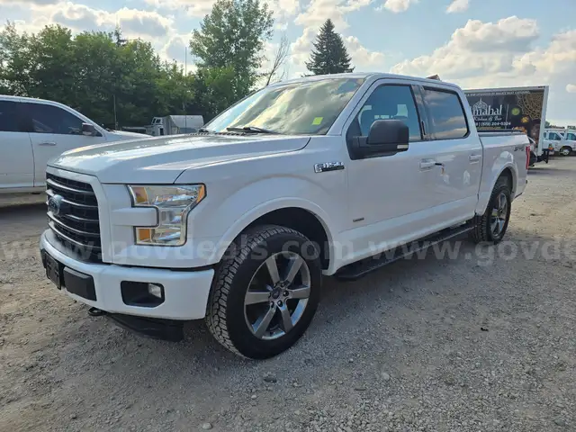 2015 Ford F-150 XLT SuperCrew 5.5-ft. Bed 4WD