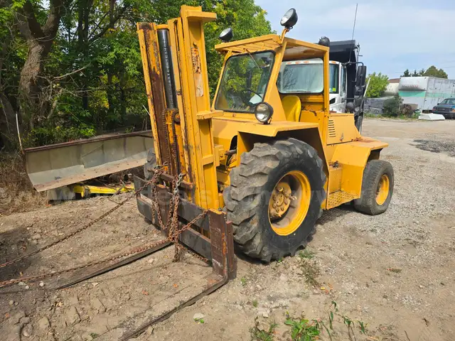 Sellick lift truck