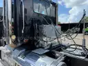 2015 Freightliner Coronado 122