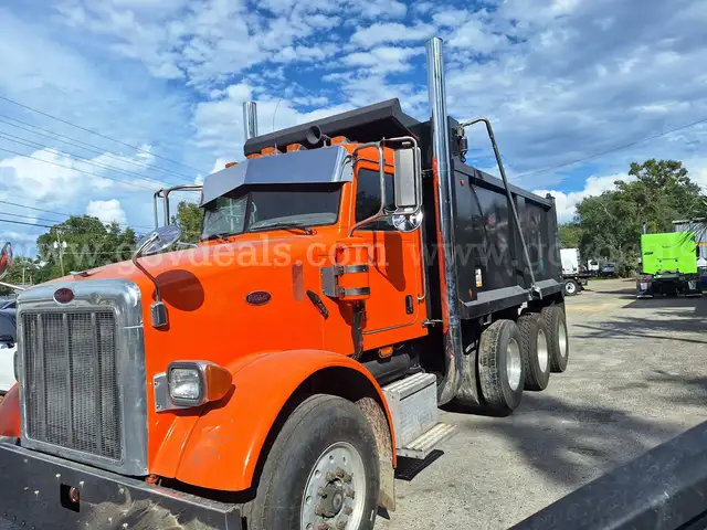 2006 Peterbilt 357 Dump Truck
