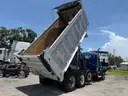 2016 Kenworth T880