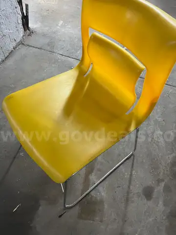 YELLOW Stackable Chairs, Modern Waiting Room Chairs (Set of 30) AVAILABLE///GOOD CONDITION!!!