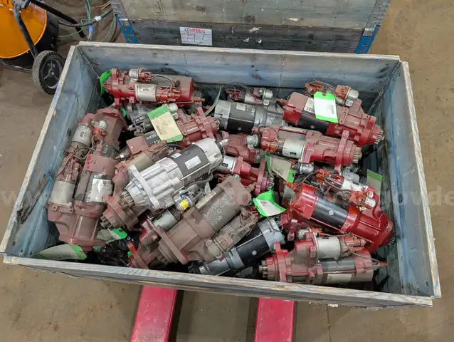 1 Lot of Various Starters / 1 Alternator