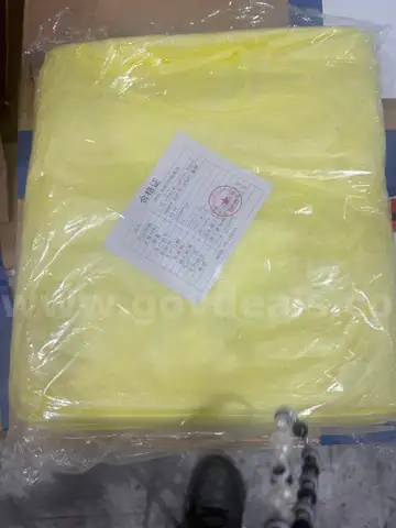 Disposable Gowns & Bouffants