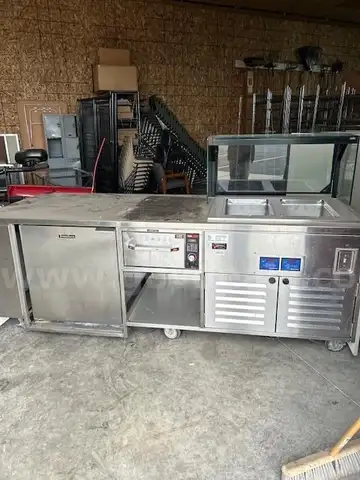 Traulsen Large Serving Cart with Hot and Cold Storage