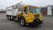 2016 Peterbilt 320 Garbage Truck Heil ASL Rapid Rail