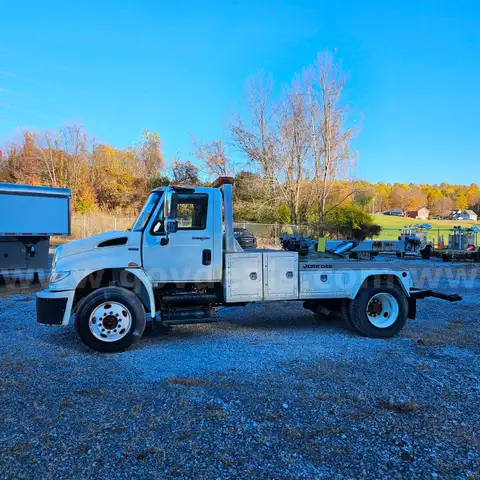 2008 International 4400
