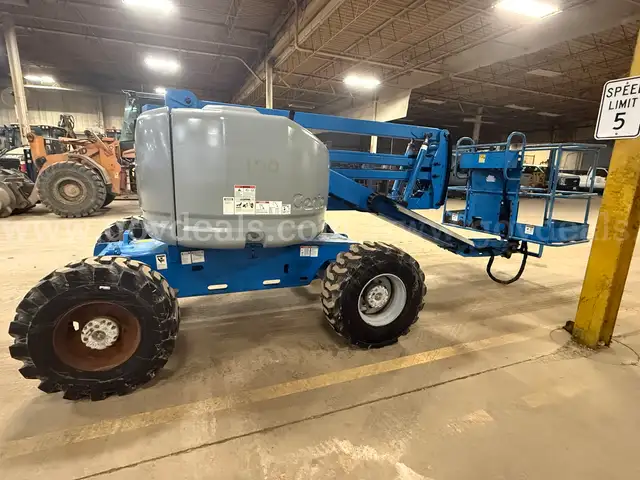 2001 Genie Z-45/25 Boom Lift