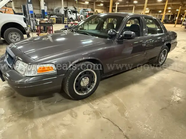 2010 Ford Crown Victoria