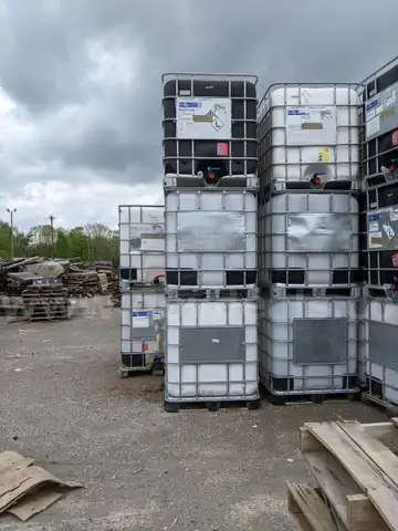 Lot of 50 IBC Totes &#x2013; Non-Food Grade &#x2013; $10 Each
