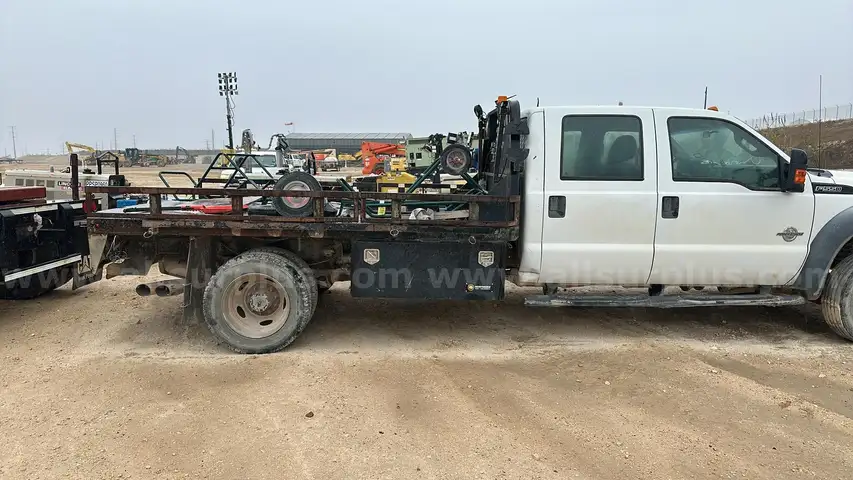 2012 Ford F-550, Crew Cab, Flatbed, 4X4