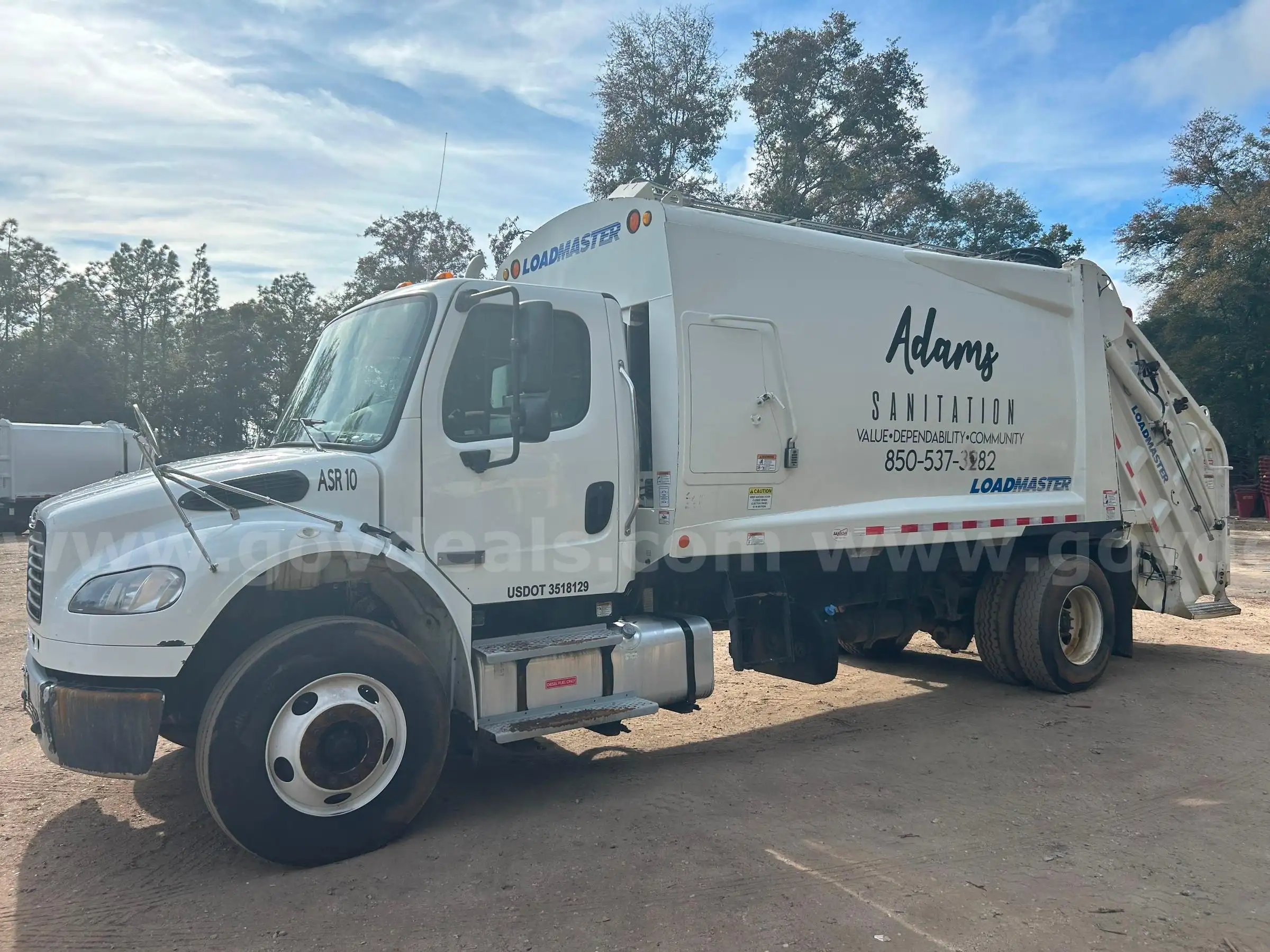 Photo of a 2021 Freightliner M2 106