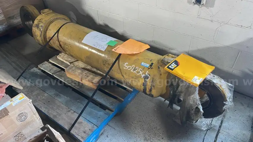 CAT 9T6615-BSC Hydraulic Cylinder - ITEM # 5022565