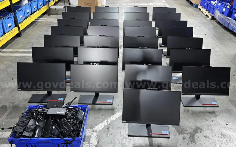 Lot of 29 &#x2013; Lenovo ThinkCentre M90a AIO Desktops 10th Gen