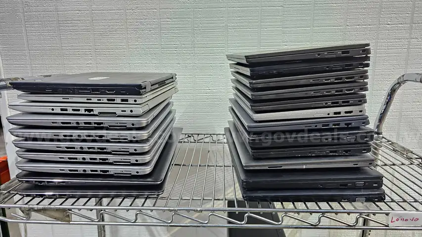 Lot of 22 Laptops &#x2013; Dell, HP, Lenovo &#x2013; Mixed Models (8th to 12th Gen)