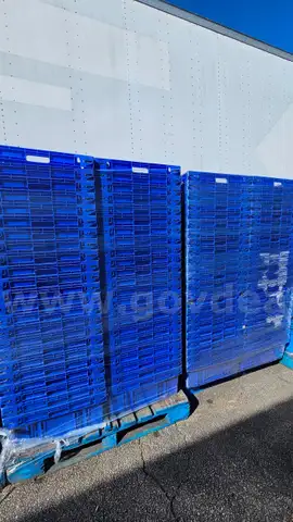 Lot of 400 Blue Plastic Self-Stackable Storage Totes