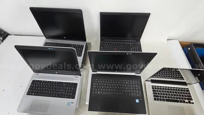 Lot of 21 Business-Class Laptops – HP, Lenovo & Apple (Mixed Models)
