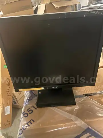 4 ACER Computer Monitors