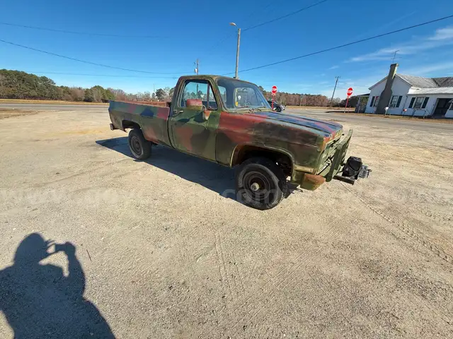 1986 Chevrolet D30 4x4