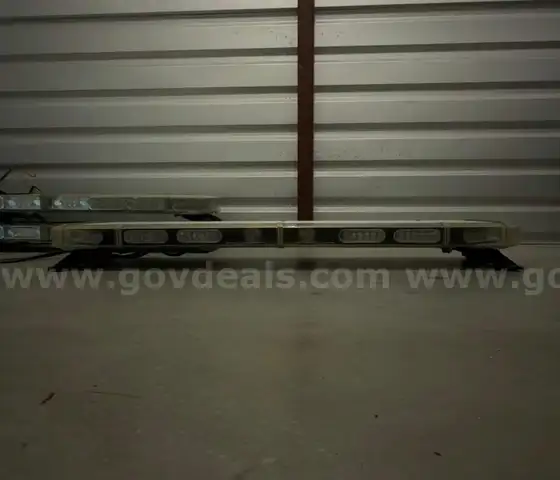 WILL SHIP Whelen Liberty Red/Blue Lightbar