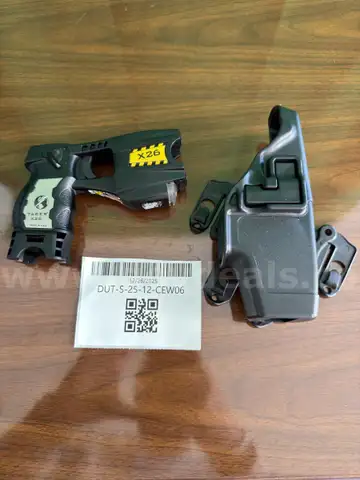 WILL SHIP Taser X26 kit