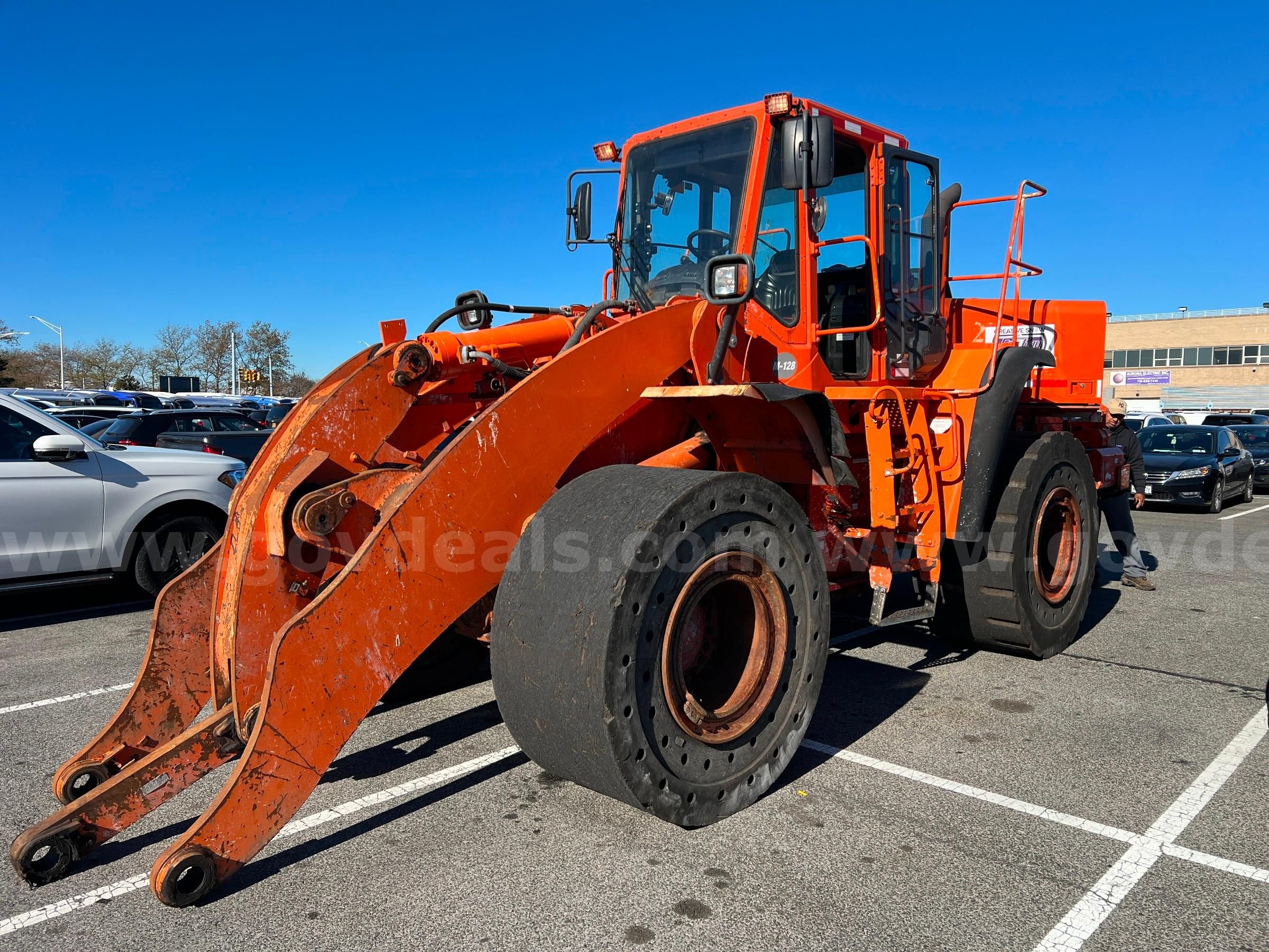 Photo of a 2014 Doosan DL420-5