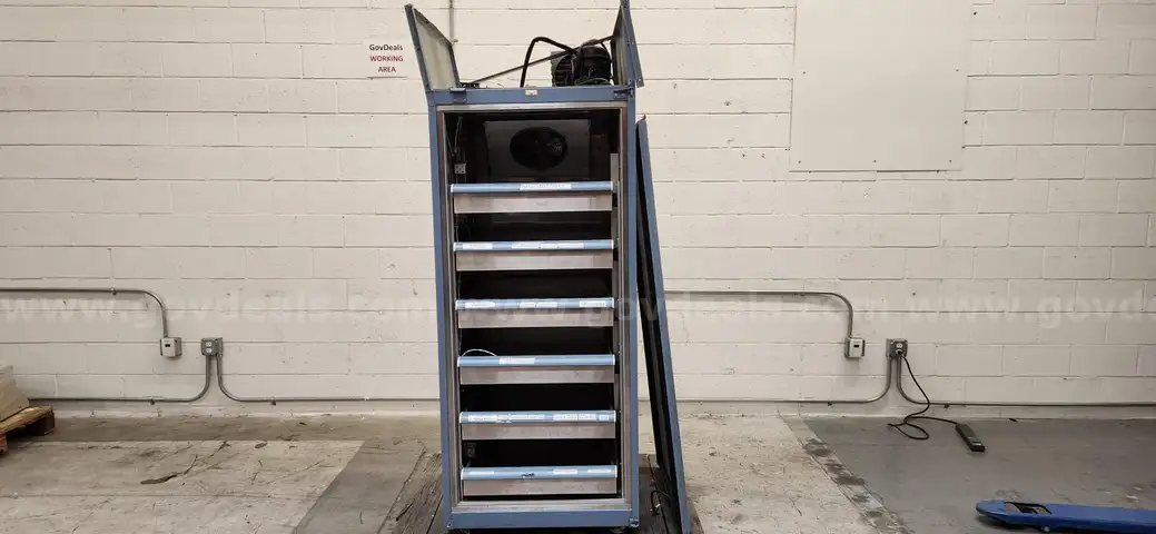 HELMER MEDICAL FRIDGE S/N 969266