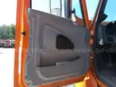 2004 International 7600