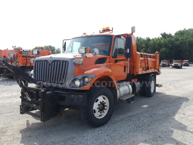 2010 International 7300