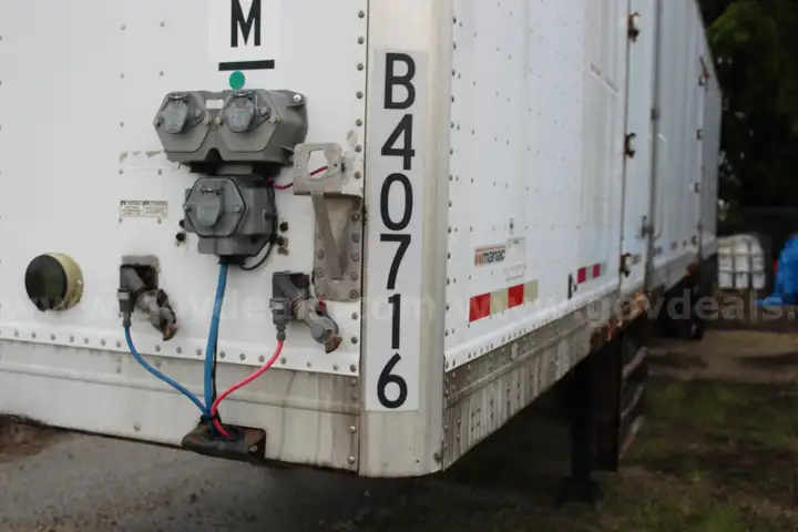 2010 manac van trailer
