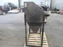 Metal sand blasting cabinet
