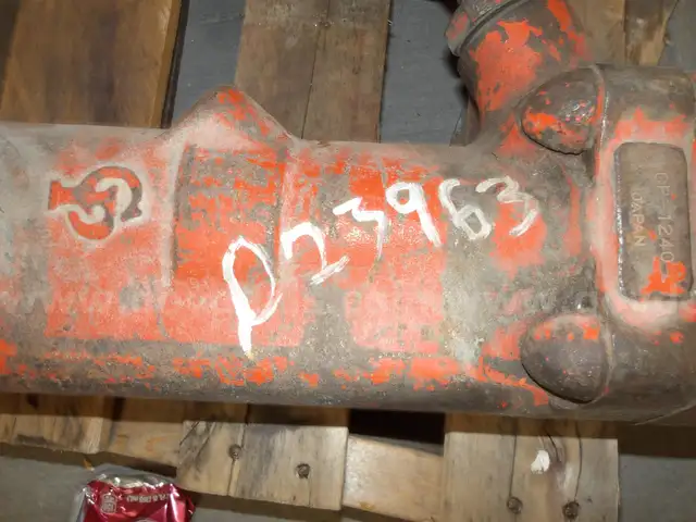 2 100 LB Jack HammerS