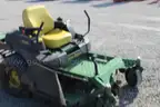 John Deere ztrak Zero turn mower