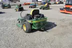 John Deere ztrak Zero turn mower