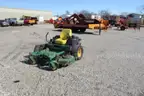John Deere ztrak Zero turn mower