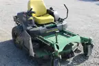 John Deere ztrak Zero turn mower