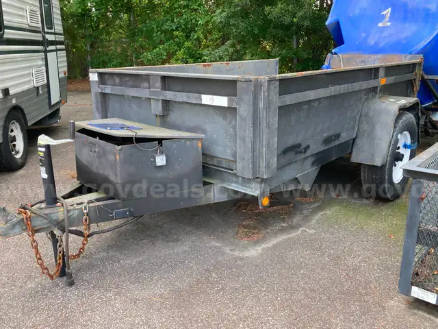 2010 Carry-On Dump trailer - 8ft - 5,000 pound GVWR