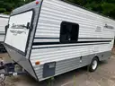 2017 Venture RV (KZ RV Classic Sportsmen) Camper Trailer
