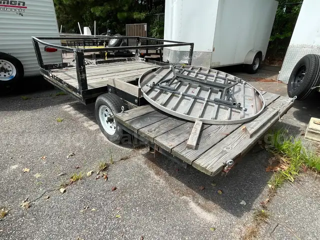 Trailer - approx 10ft