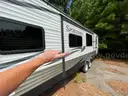 2017 Venture RV (KZ RV Classic Sportsmen) Camper Trailer with side bump out
