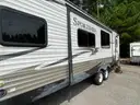 2017 Venture RV (KZ RV Classic Sportsmen) Camper Trailer with side bump out