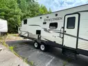 2017 Venture RV (KZ RV Classic Sportsmen) Camper Trailer with side bump out