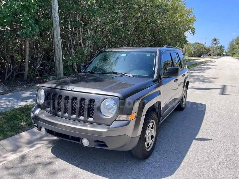 Photo of a 2017 Jeep Patriot