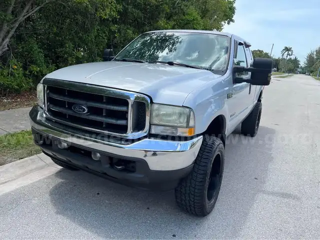 2004 Ford F-250 SD XLT SuperCab 4WD