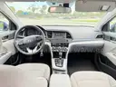 2020 Hyundai Elantra SE 6AT